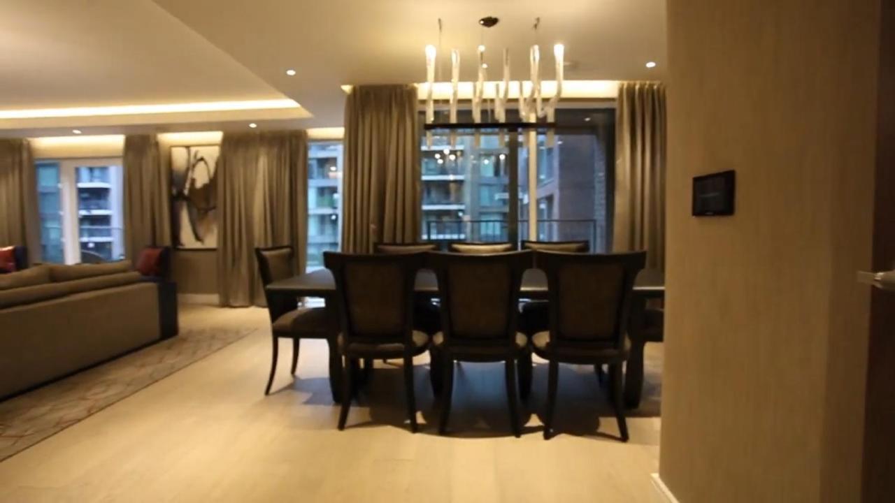 Luxurious Three Bedroom Flat In Chelsea Creek Appartamento Londra
